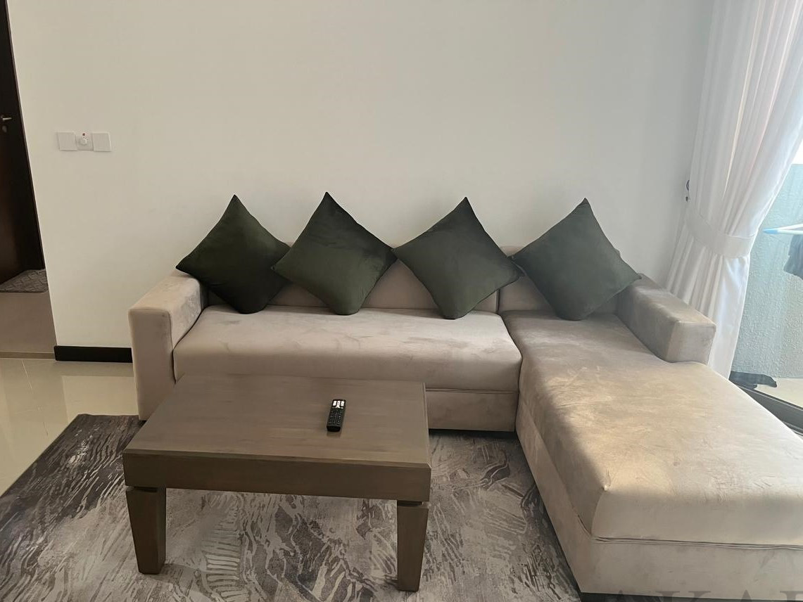 Trizen for Rent